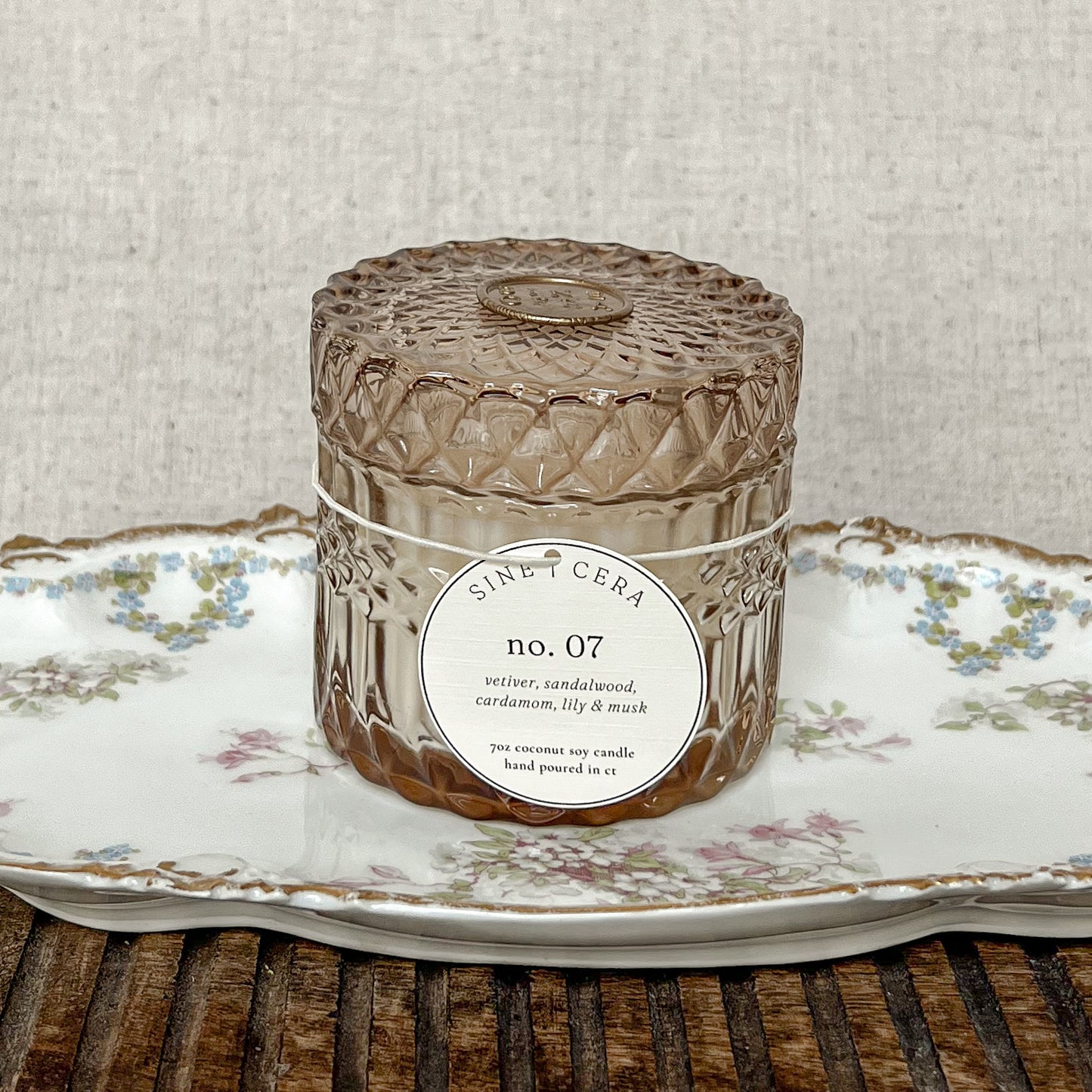 Crystal - No. 07 | vetiver, sandalwood, musk