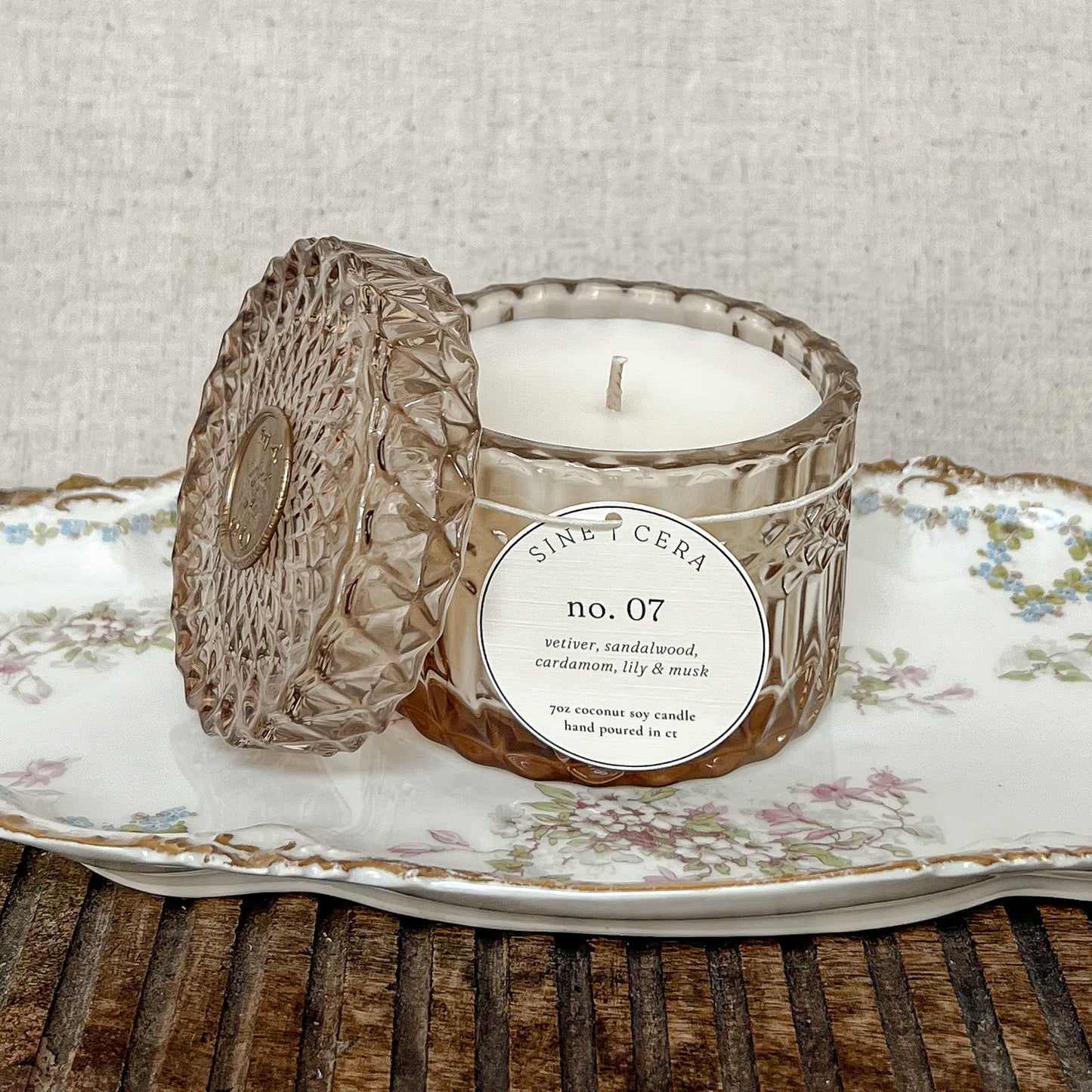 Crystal - No. 07 | vetiver, sandalwood, musk
