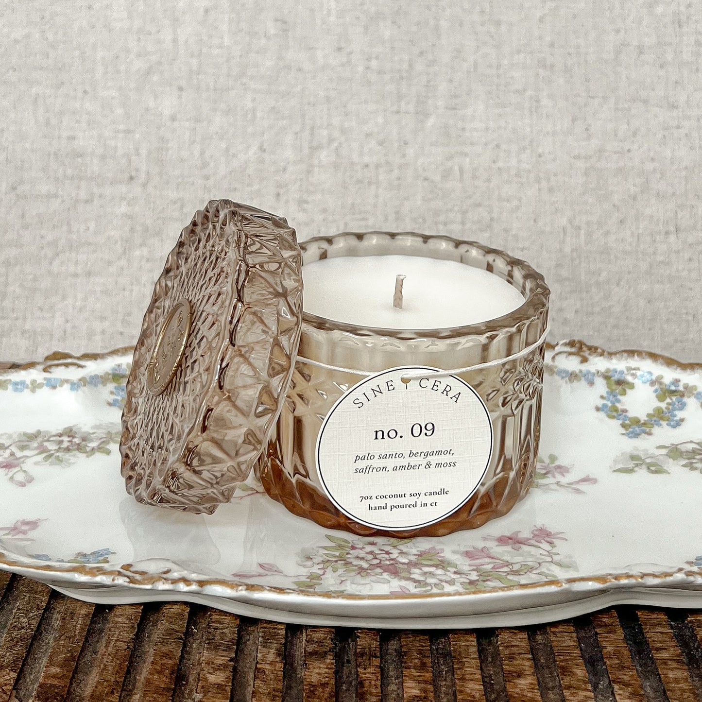 Crystal - No. 09 | palo santo, saffron, warm amber